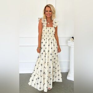 ME Makeover Essentials Cream and Black Maxi Dress